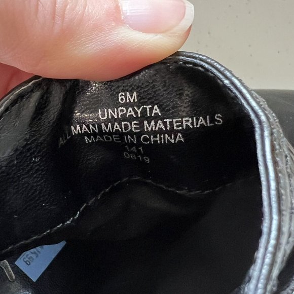 Unisa Womens Black Faux Leather Ankle Booties Size 6M Zip Up Buckles Round Toe - Picture 7 of 11